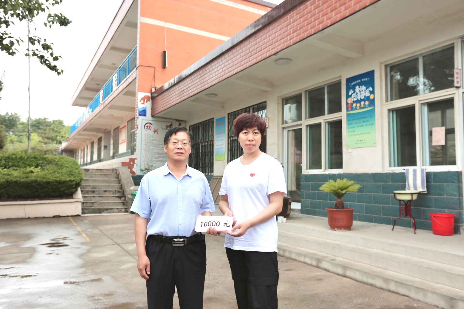 8aeb9cc7eb9494ad929deae1196ee1d.jpg undefined